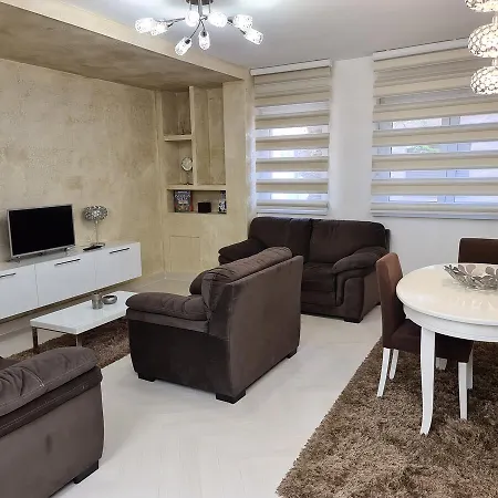 Apartament Adonis