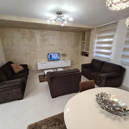 Adonis Apartament Nowy Sad